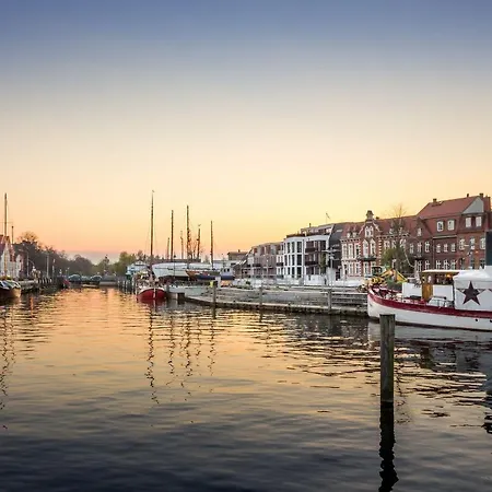 Ferienwohnung Yachthafendomizil 2 Greifswald Exterior foto
